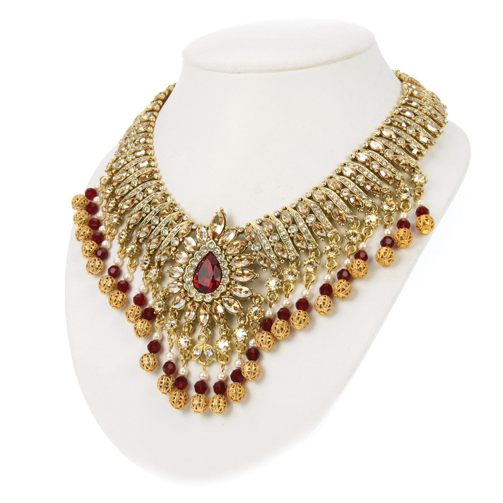 Navabi Necklace